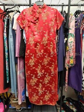 Vintage 1990s Cheongsam Qipao Asian Dragon Dress